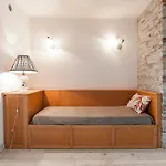 Afrodite موندراغوني